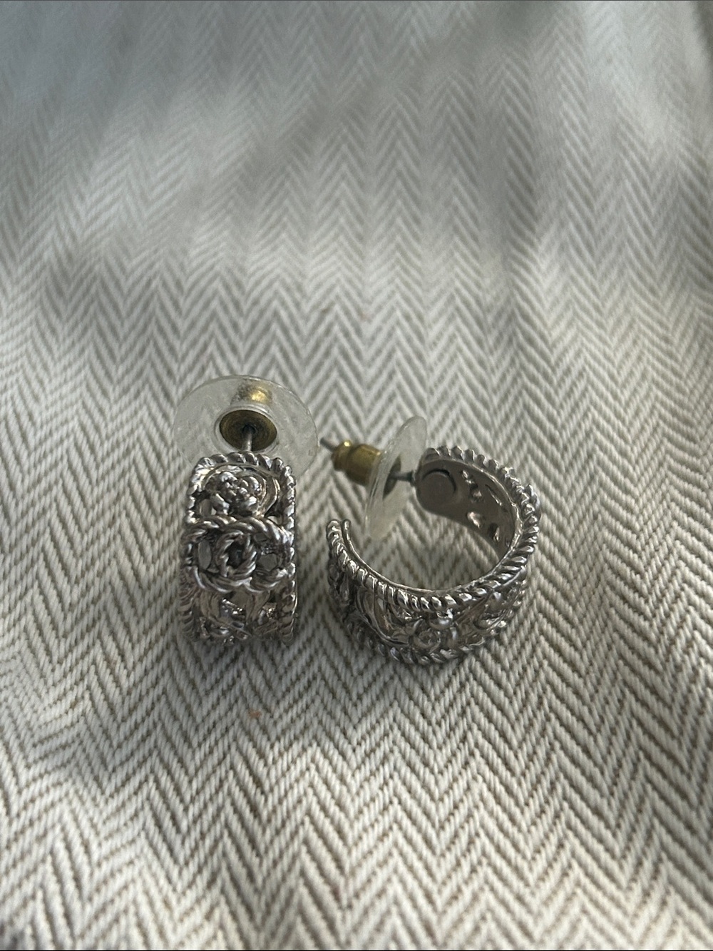 Chanel Silver Filigree Hoop Earrings - Elegant Women's Jewelry